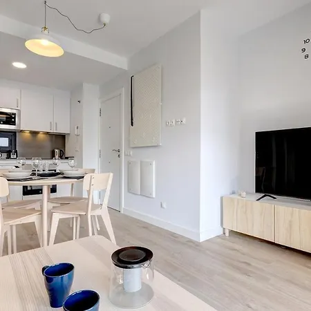 Charming 2 Bedroom Flat In Appartement