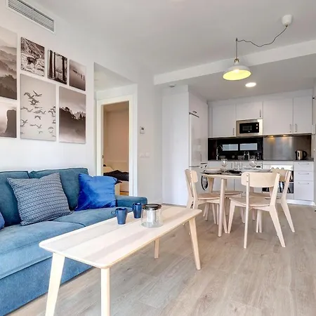 Charming 2 Bedroom Flat In Appartement